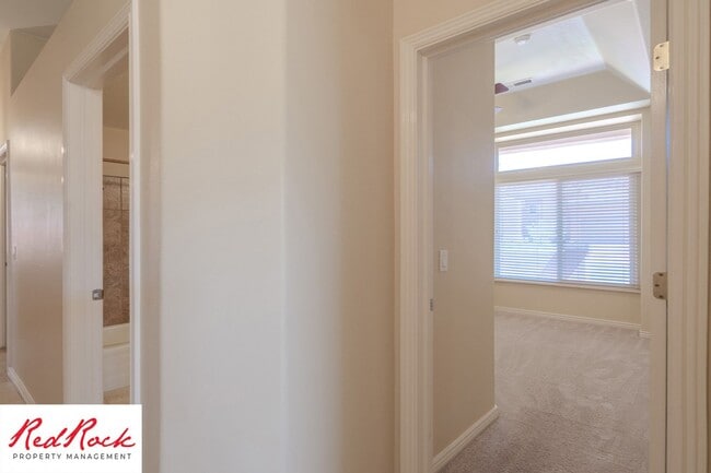 Building Photo - 3 Bedroom Home In Eagle Rock At Snow Canyon With Community Pools