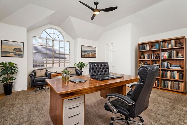 Building Photo - 2325 Flanders Ln