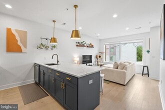 Building Photo - 662 Glick Ct NW