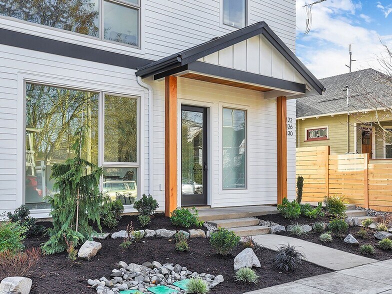 Building Photo - 1126 SE Tenino St
