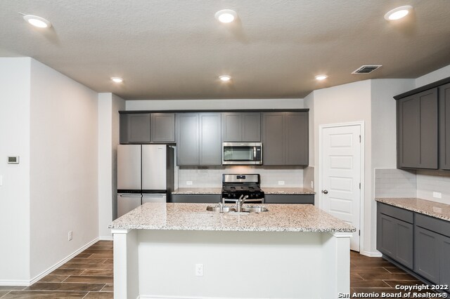 Building Photo - 10549 Bricewood Pk