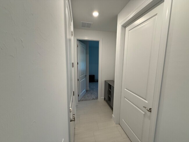 Building Photo - 12461 Basalt Ln