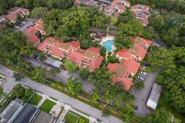 Building Photo - 1232 St Tropez Cir