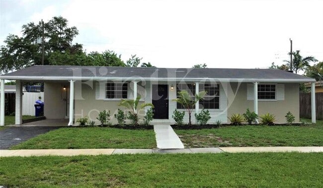 Primary Photo - 401 SW 68th Blvd