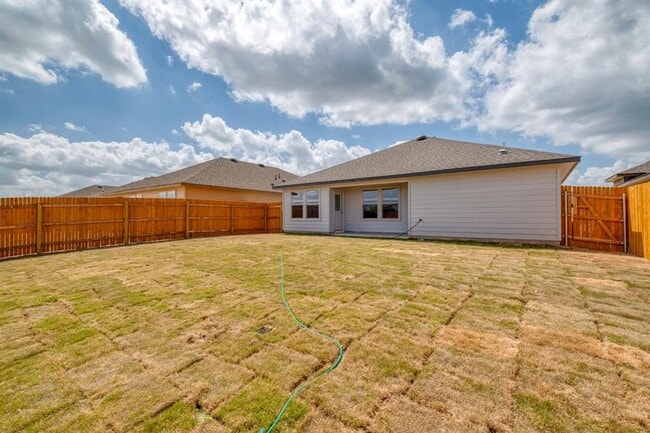 Building Photo - 167 McNamara Ct
