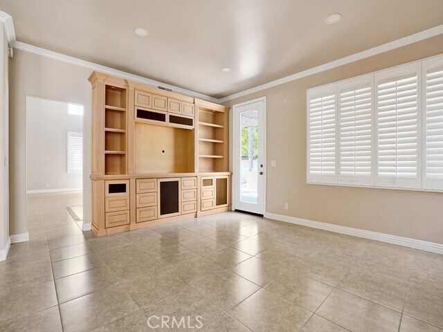 Building Photo - 2326 Pinehurst Dr