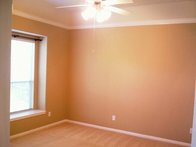 Building Photo - 114 Bryce Branch Cir