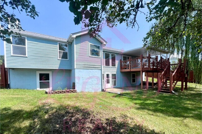 Building Photo - MOVE IN READY - Atrium Ranch for Rent in O...
