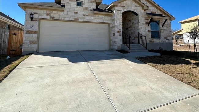 Building Photo - 128 Lacey Oak Lp