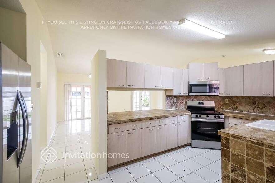 Building Photo - 14725 SW 172nd St