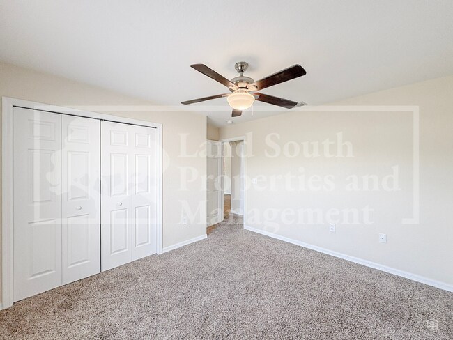 Building Photo - 1031 Hidden Ct