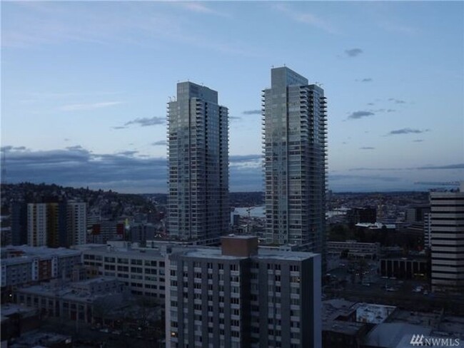 Building Photo - Brand new renovated 1 bedroom, 1 bath cond...