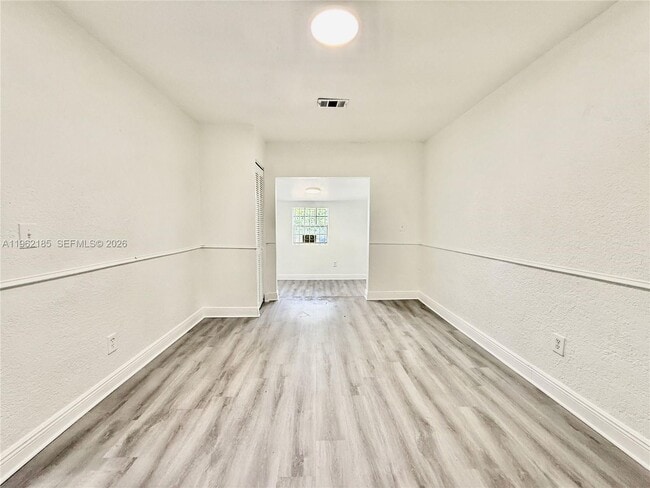 Building Photo - 5720 NW 23rd Ave