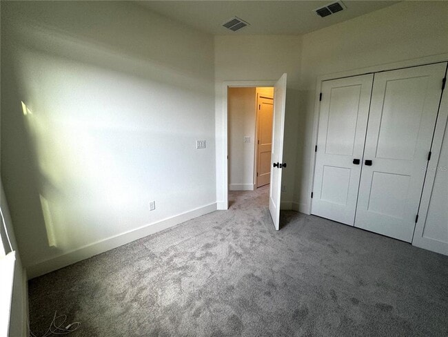Building Photo - 15250 Groveside Rd