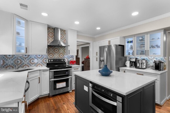 Building Photo - 7020 Venus Ct