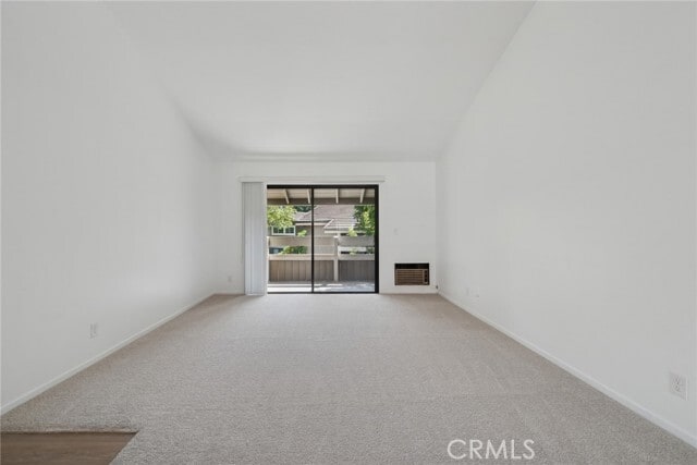 Building Photo - 82 Streamwood