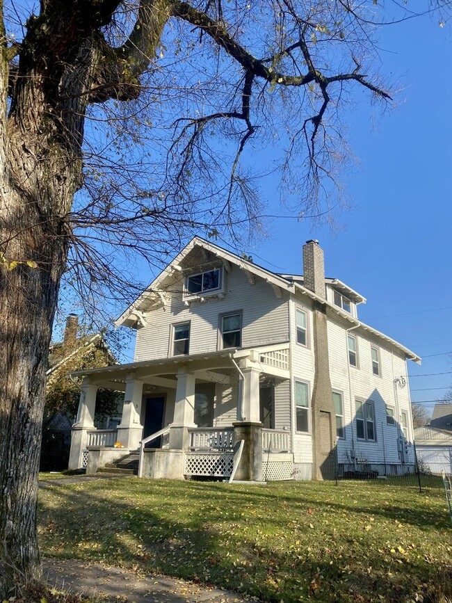 Building Photo - 5728 N Williams Ave