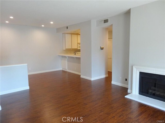 Building Photo - 2960 Champion Way