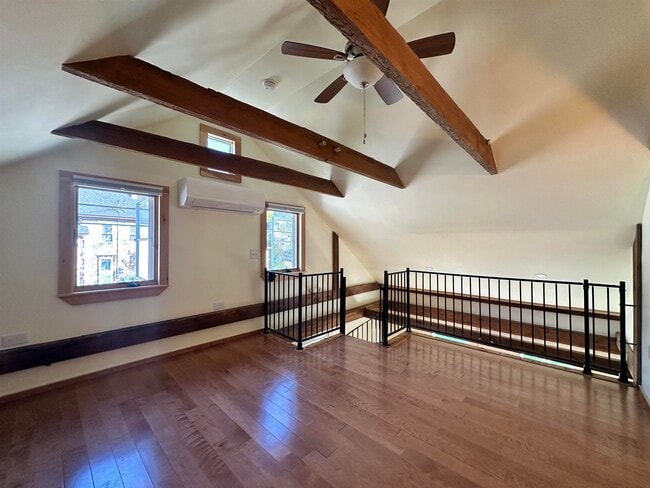 Building Photo - 10 Waukewan St
