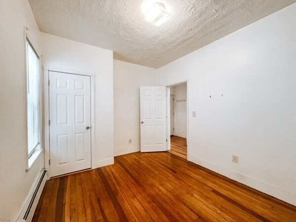 Building Photo - 40 I St