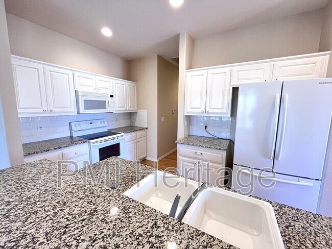 Building Photo - 28 Highland Pkwy