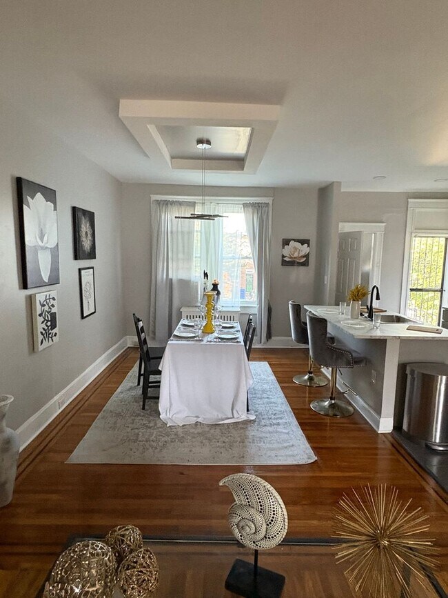 Building Photo - Charming 3BR Townhome in Baltimore Lake Montelbello