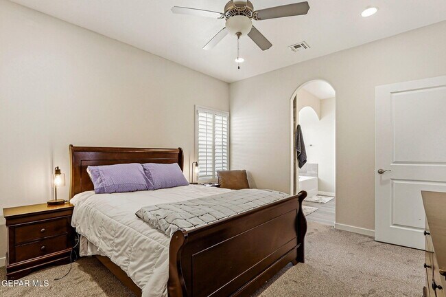 Building Photo - 2020 Tim Foster St