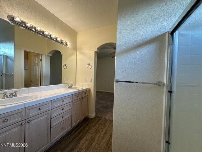 Building Photo - 6227 Ingleston Dr