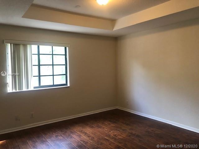 Building Photo - 4302 Vineyard Cir