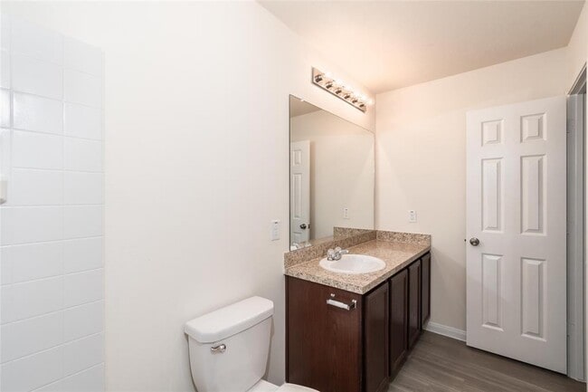 Building Photo - 3915 Lexington Grove Ct