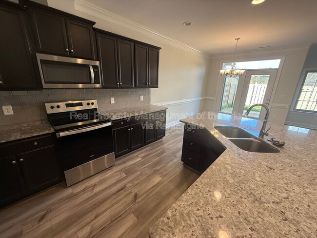 Building Photo - 3833 Thistleberry Rd