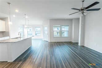 Building Photo - 1303 Prospector Trl
