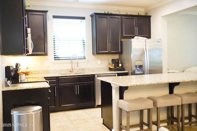 Building Photo - 14629 Serenoa Dr