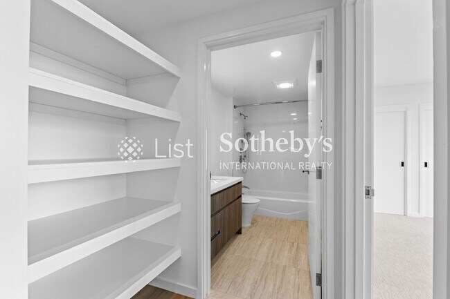 Building Photo - The Park on Keeaumoku #4007L | Honolulu, HI