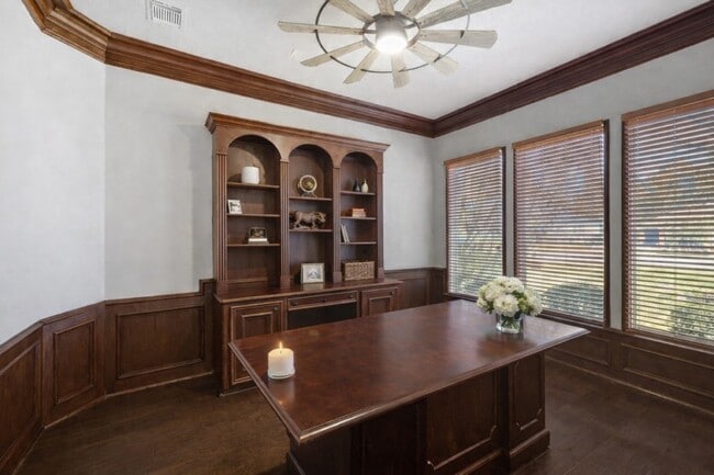 Building Photo - 25307 Piney Bend Ct