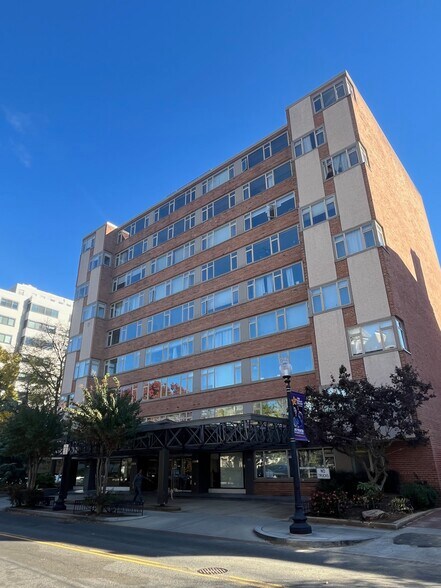 Building Photo - 1545 18th St NW