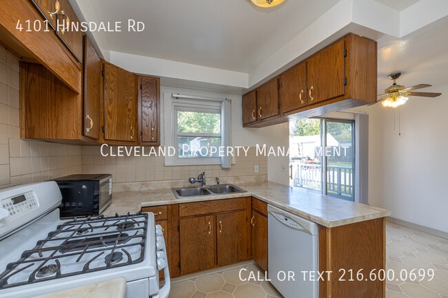 Building Photo - 4101 Hinsdale Rd