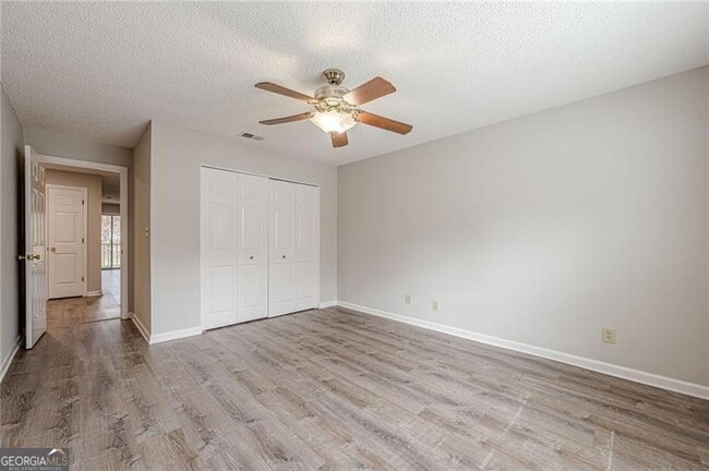 Building Photo - 6034 Coventry Cir