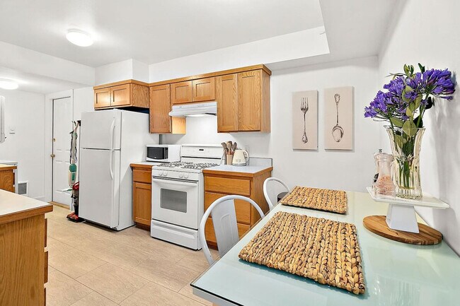 Building Photo - 2809 N Starr St