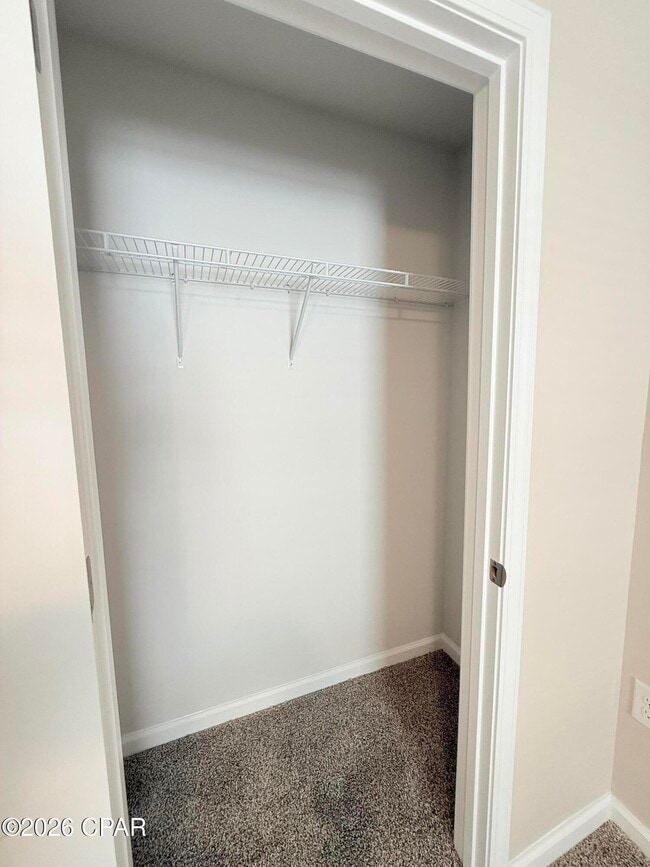 Building Photo - 6615 Kettles St