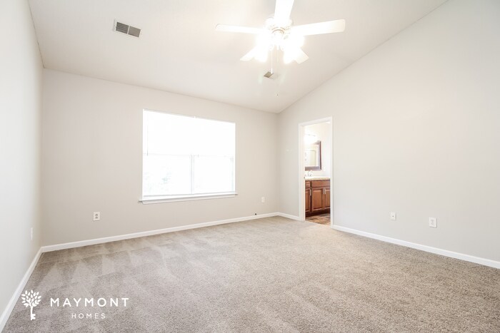 Building Photo - 102 Revis Creek Ct
