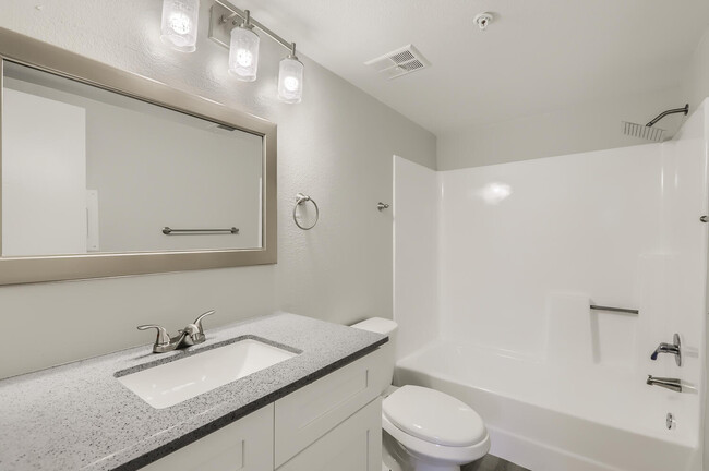 A2 Renovated - 1 Bed 1 Bath - Rise Midtown