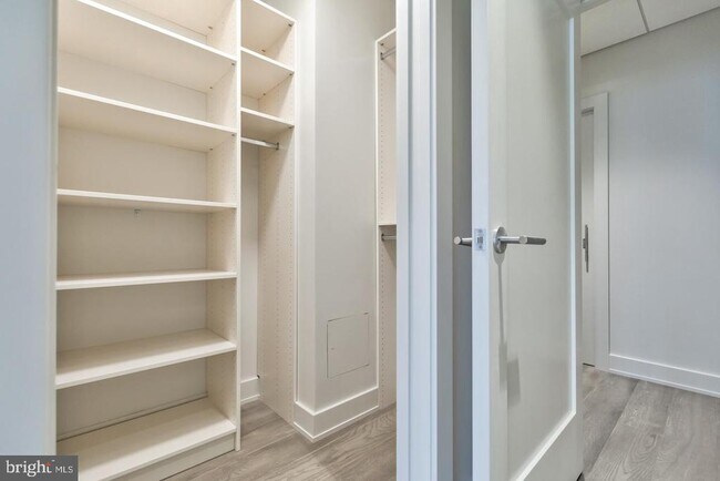 Building Photo - 130 18TH St