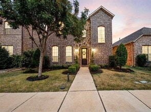 Building Photo - 4248 Del Rey Ave