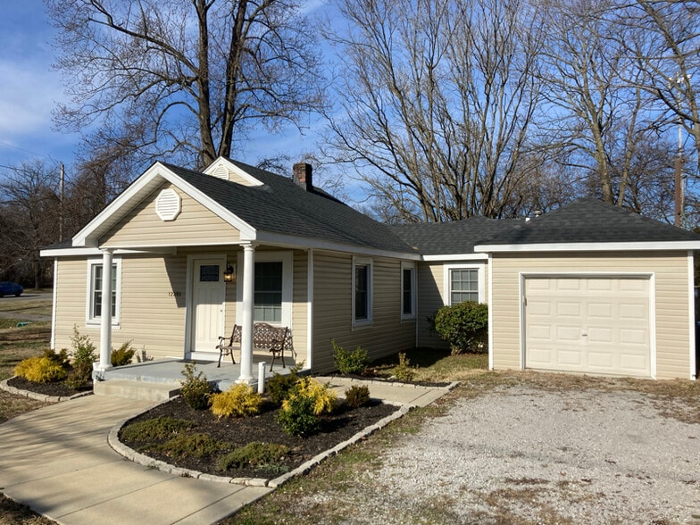 Building Photo - 12201 Old Shelbyville Rd