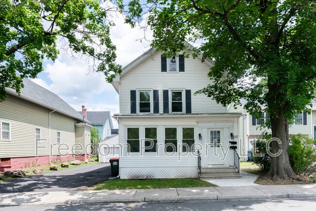 Building Photo - 57 Germania St