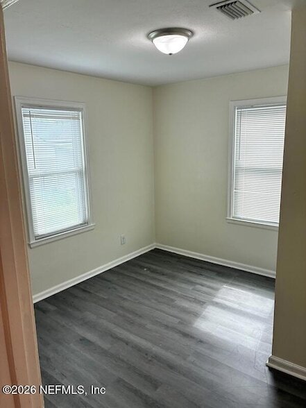 Building Photo - 1040 Brandywine St