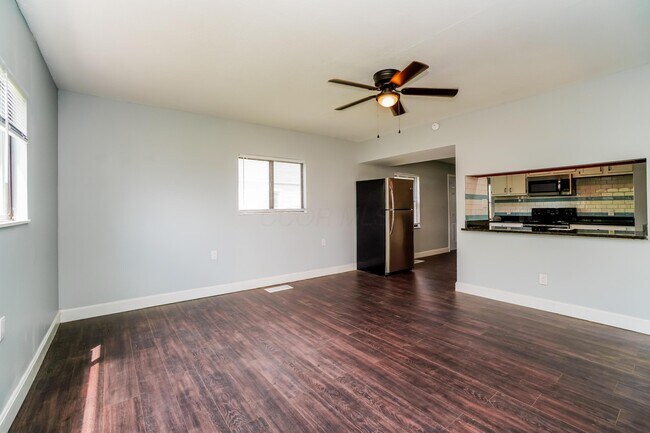 Building Photo - 3307 Eisenhower Rd
