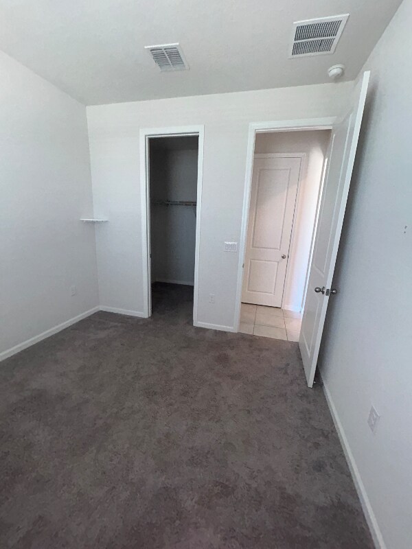 Building Photo - 228 Hillcrest Dr