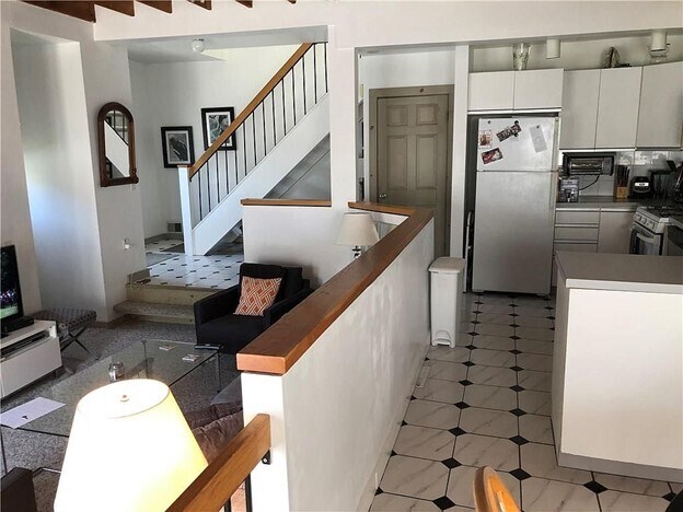 Building Photo - 45 Ayrault St